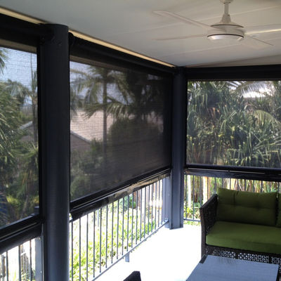 Outdoor Roller Zip Track Blinds Customizable Openness Factor 5% 10% 30% 100% Optional