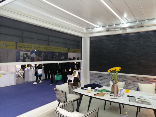 Customized Heavy Duty Zip Track Blinds Polyester UV Coating Wall Switch