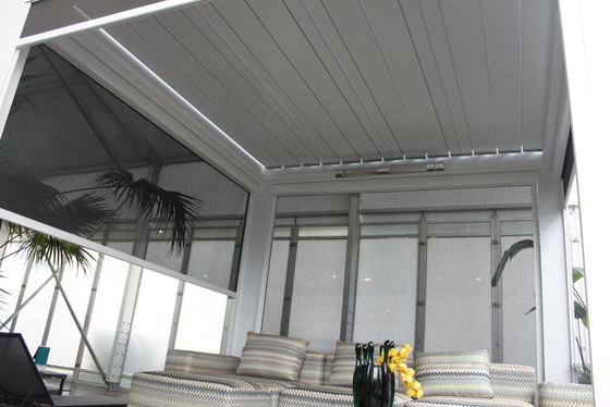 Polyester UV Coating Zip Track Blinds Blackout Customized Windproof Exterior