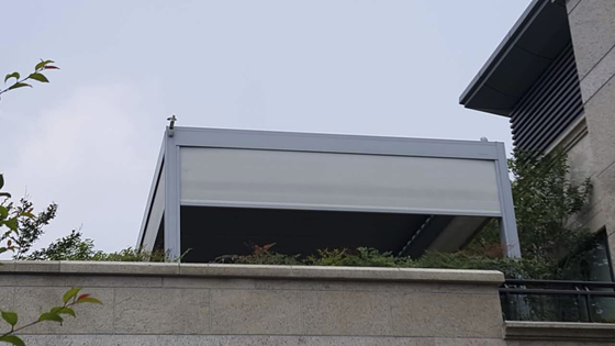 Blackout Customized Zip Track Blinds Windproof Exterior Gazabo Roller Shade