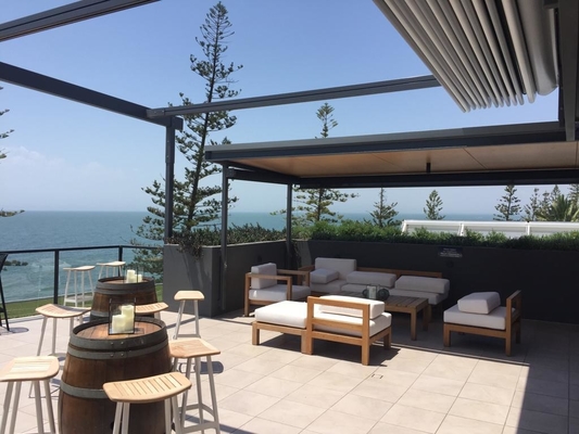 Bioclimatic Retractable Roof Pergola Rain Protection 13.5M Width