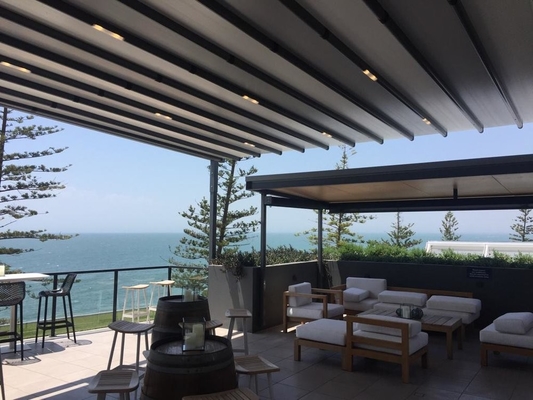 Bioclimatic Retractable Roof Pergola Rain Protection 13.5M Width