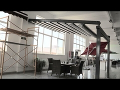 retracctable roof pergola